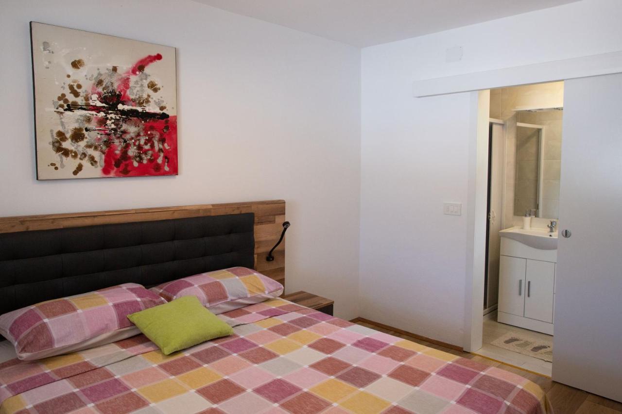 Holiday Home Petrovic Medulin Exterior photo